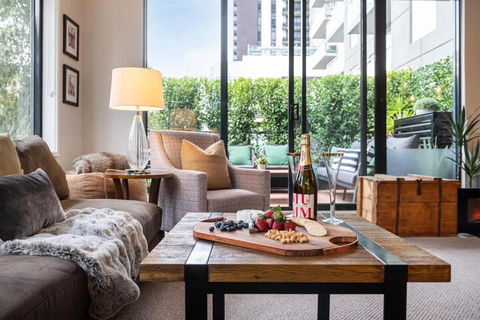 Rivergarden 3 Bedroom Apartment - Accommodation in Surfers Paradise 0