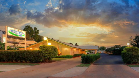 Riverland Motor Inn - Accommodation in Surfers Paradise 0
