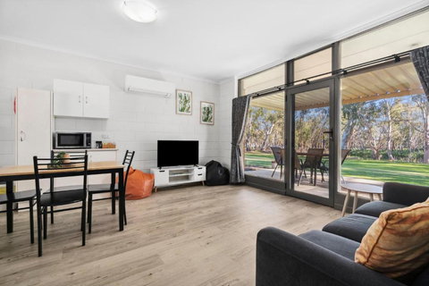 Riversands Rest Accommodation Paringa - Coobah Cottage - Accommodation in Surfers Paradise 2