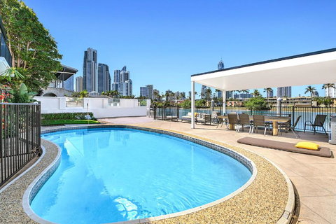 Riverside 3Bedroom Sunny House In Surfers Paradise - Accommodation in Surfers Paradise 0