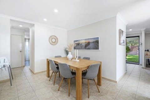 Rivervale Family Retreat - Accommodation in Surfers Paradise 3