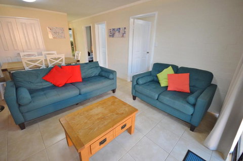 Riverview Holiday Apartment 93 - Kalbarri WA - Accommodation in Surfers Paradise 1