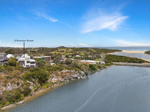 Riverview - Accommodation in Surfers Paradise 1