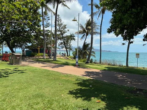 Residential Two-bedroom Unit On The Strand, Self-check In, Wi-fi - Accommodation in Surfers Paradise 1
