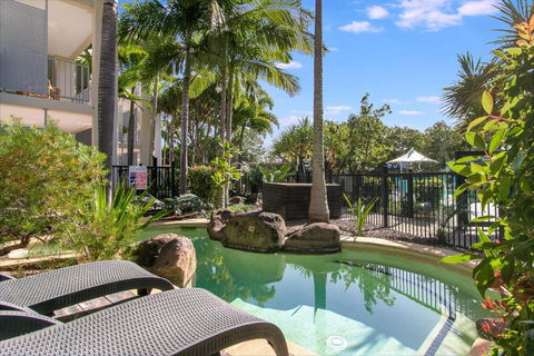 Salt&Pepper Sanctuary - Plunge Pool Resort Apartment By UHoliday - 2BR, 1BR And Studio Hotel Room Configurations Available - Accommodation in Surfers Paradise 2