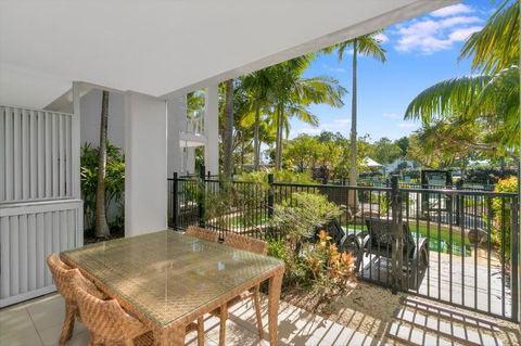 Salt&Pepper Sanctuary - Plunge Pool Resort Apartment By UHoliday - 2BR, 1BR And Studio Hotel Room Configurations Available - Accommodation in Surfers Paradise 3