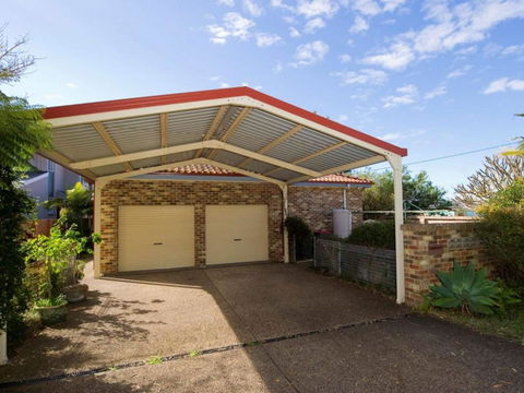 Salamander Beach Front - Accommodation in Surfers Paradise 2