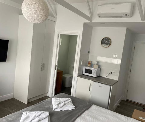 Robe Nampara Cottages - Accommodation in Surfers Paradise 3