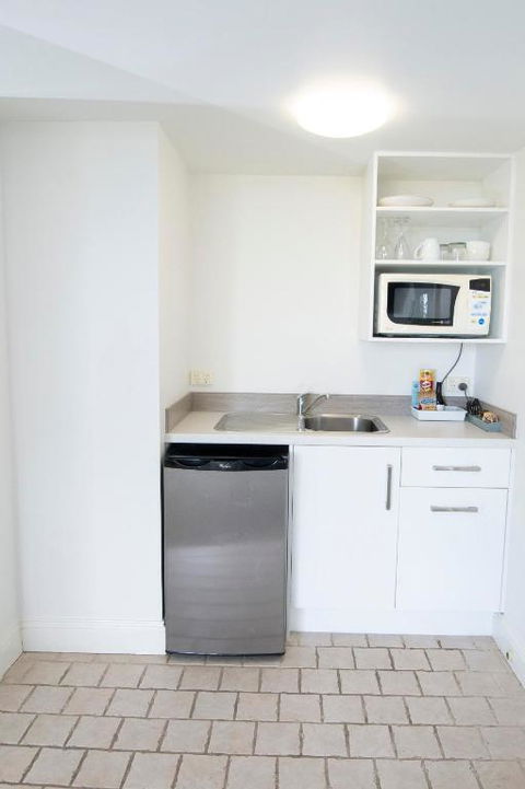 Rockpool Motor Inn - Accommodation in Surfers Paradise 2