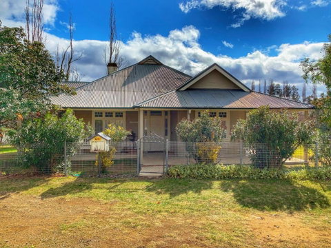Roma Cottage On Roma Orchard - Accommodation in Surfers Paradise 0