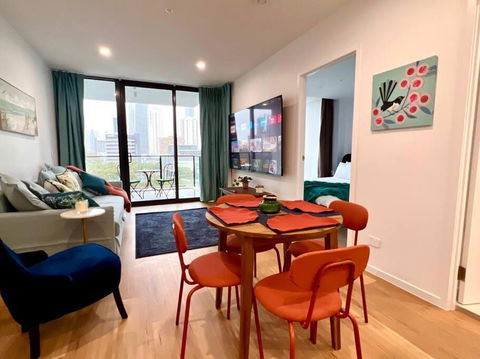 Romantic Apartment In Surfers - Accommodation in Surfers Paradise 1