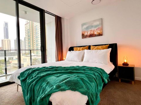 Romantic Apartment In Surfers - Accommodation in Surfers Paradise 2