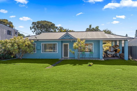 Ronnies Cottage - Accommodation in Surfers Paradise 0