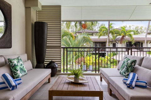Rooftop Resort Oasis At Temple With Spa - Accommodation in Surfers Paradise 1