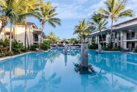 Rooftop Tranquility At Stunning Temple Resort - Accommodation in Surfers Paradise 3