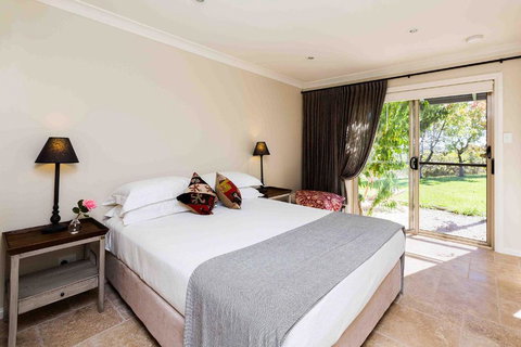 Rosby Guesthouse And Studio - Accommodation in Surfers Paradise 3