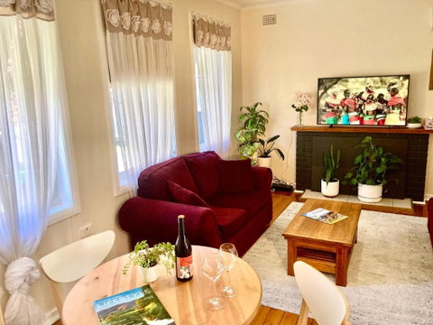 Rose End Cozy Apartment - Accommodation in Surfers Paradise 1