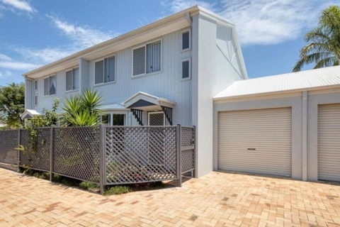 Rosella Rise! - Accommodation in Surfers Paradise 0