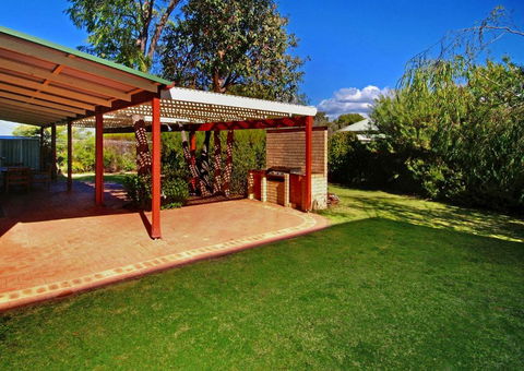 Rosewood Cottage - Accommodation in Surfers Paradise 3