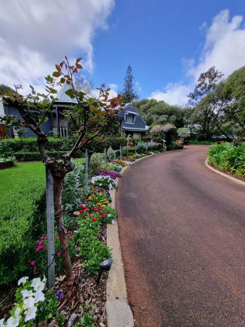 Rosewood Guesthouse - Accommodation in Surfers Paradise 1