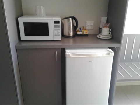 Royal Motel Miles - Accommodation in Surfers Paradise 3