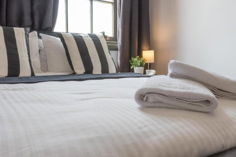 Royal Hotel Ryde - Accommodation in Surfers Paradise 1