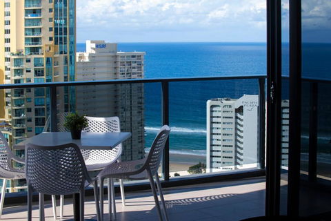 Ruby Apartments - Self Contained, Privately Managed Apartments - Accommodation in Surfers Paradise 0