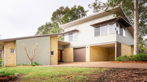 RUST - Accommodation in Surfers Paradise 2