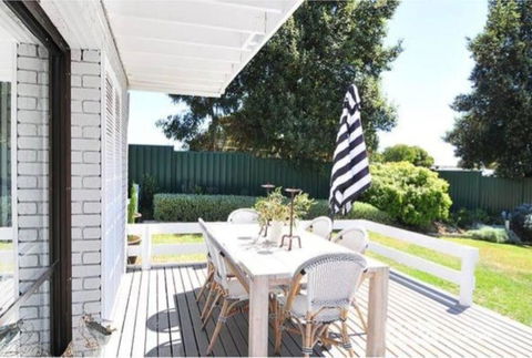 Sabi Robe WiFi 300m To Beach Dog Friendly - Accommodation in Surfers Paradise 3
