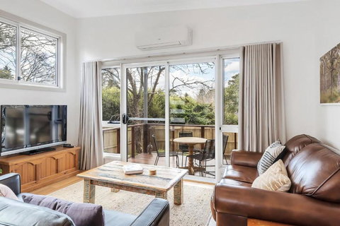 Sahaja Cottage Wentworth Falls - Accommodation in Surfers Paradise 3