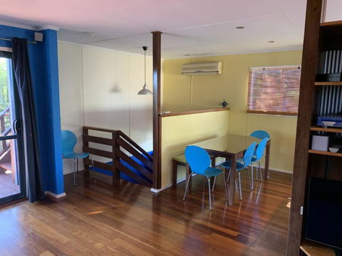 Sail House Overlooking Lancelins Main Park - Accommodation in Surfers Paradise 3