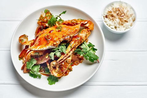 Sally Beach House With Ocean Views - Accommodation in Surfers Paradise 3