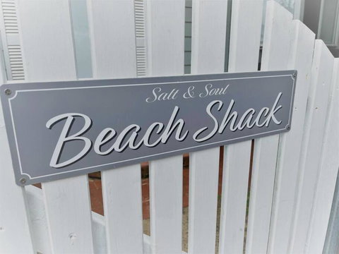 Salt & Soul Beach Shack - Accommodation in Surfers Paradise 1