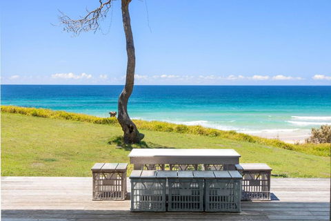 Saltwater Beach House - Accommodation in Surfers Paradise 1