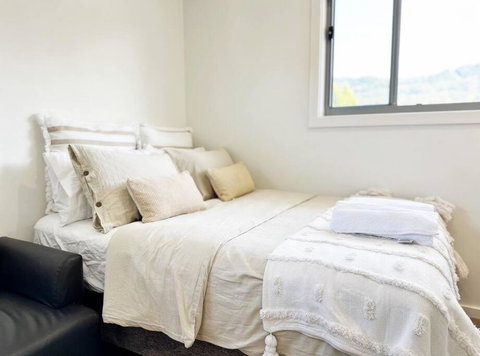 Saltwater Studio - Woonona - Accommodation in Surfers Paradise 2