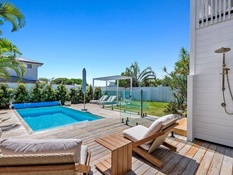 Salty Haven - Accommodation in Surfers Paradise 3