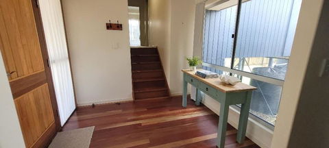 Salty Souls - Accommodation in Surfers Paradise 2