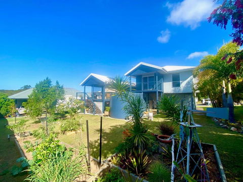 Salty Souls - Accommodation in Surfers Paradise 3