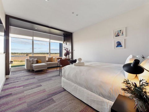 Samphire Chalet Tuart - Accommodation in Surfers Paradise 3