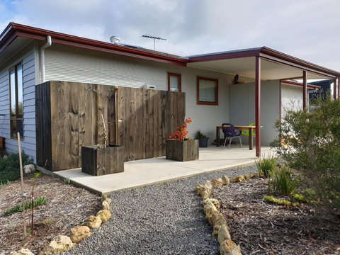 Samphire: Coorong Accommodation - Accommodation in Surfers Paradise 2