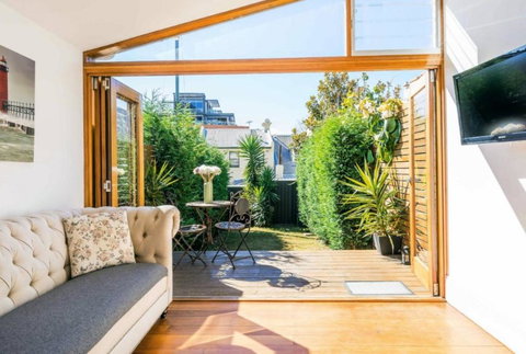 Sanctuary At The Rocks - Accommodation in Surfers Paradise 0