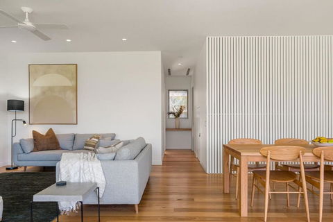 Sanctuary On Browning - Accommodation in Surfers Paradise 3