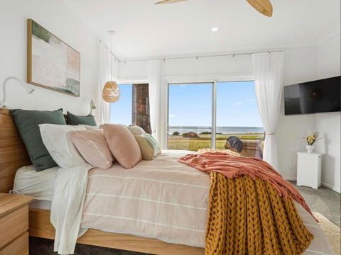 Sanctuary On Point - Accommodation in Surfers Paradise 1