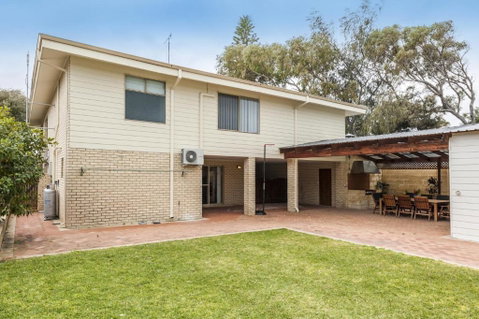 Sand Dunes Experience - Pet Friendly - Accommodation in Surfers Paradise 1