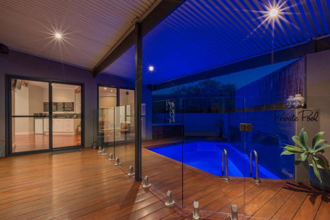 Salt The Studio - Accommodation in Surfers Paradise 2