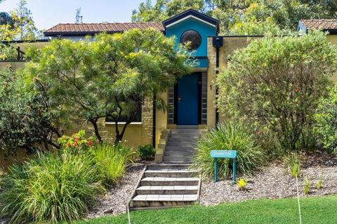 Sandpiper, Hyams Beach - Accommodation in Surfers Paradise 2