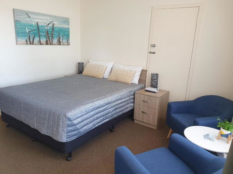 Sandpiper Motel Ulladulla - Accommodation in Surfers Paradise 2