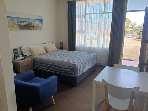 Sandpiper Motel Ulladulla - Accommodation in Surfers Paradise 0