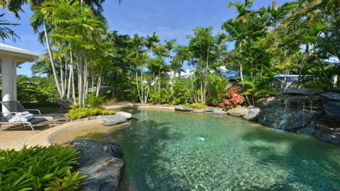 Sandwater Port Douglas - Accommodation in Surfers Paradise 2