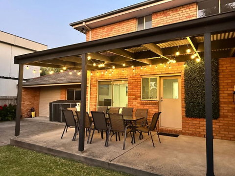 Sandy Beach House Cowes - Accommodation in Surfers Paradise 0